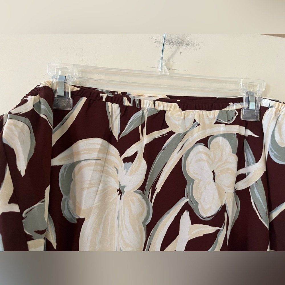Nordstrom Rack Floral Midi Wrap Skirt in Burgundy & Cream Women’s Size XL - Picture 4 of 16